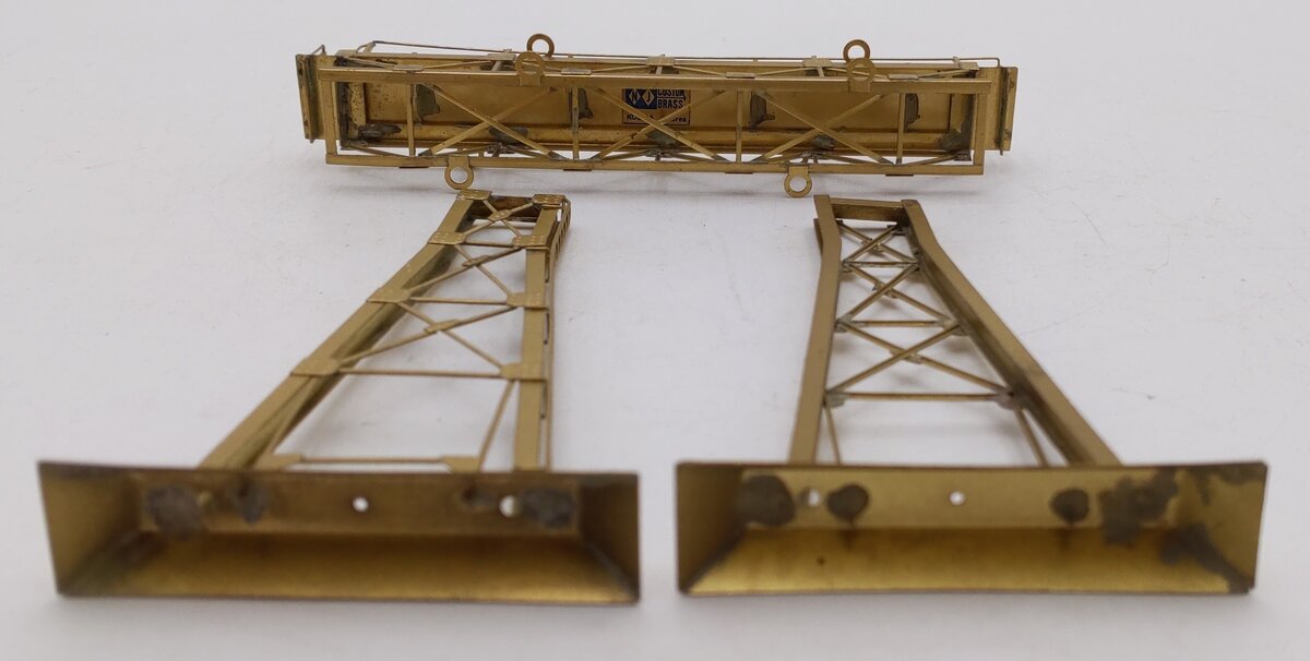 NJ International SB-2T HO Scale BRASS Two Track Signal Bridge EX/Box