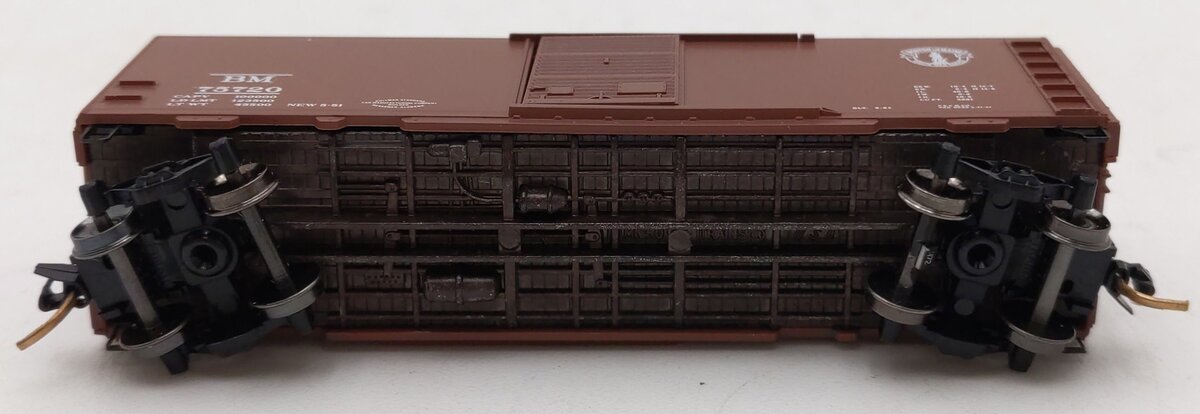 Micro-Trains 02000326 N Boston & Maine 40' Standard Single Door Boxcar #75720 LN/Box