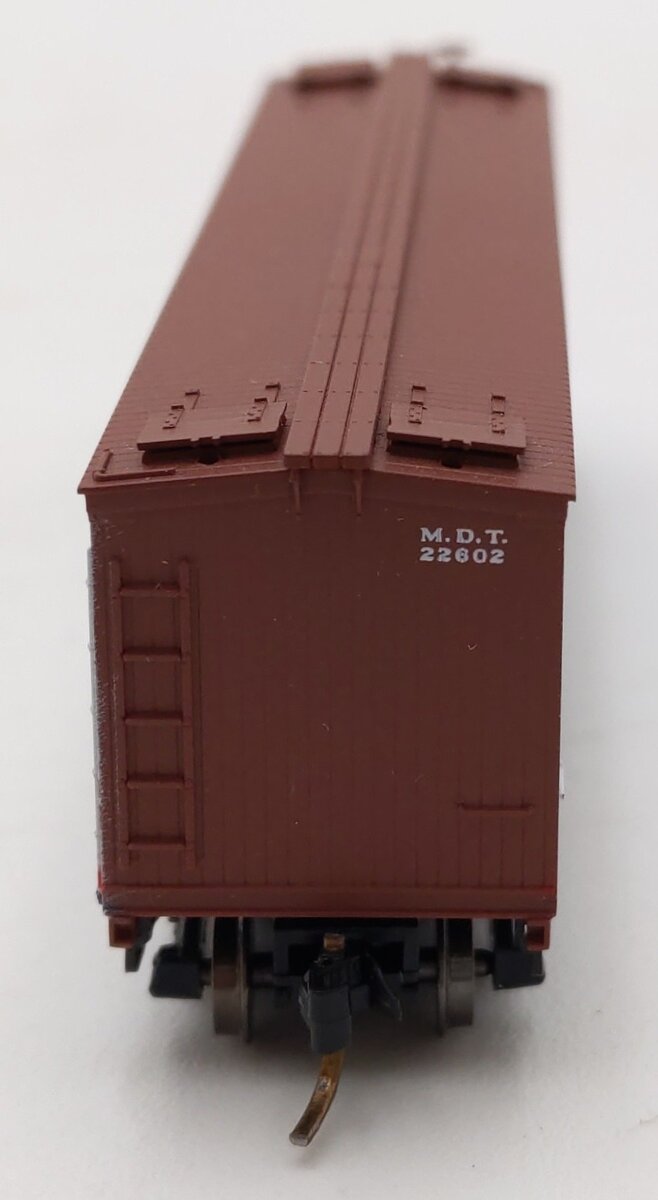 Micro-Trains 49140 N Scale New York Central 40' Double Sheathed Reefer #22602 LN/Box