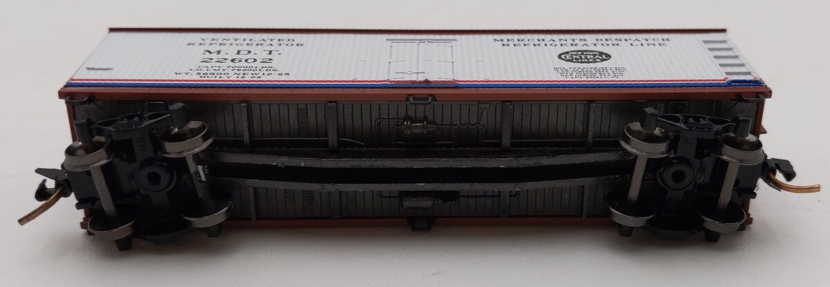 Micro-Trains 49140 N Scale New York Central 40' Double Sheathed Reefer #22602 LN/Box