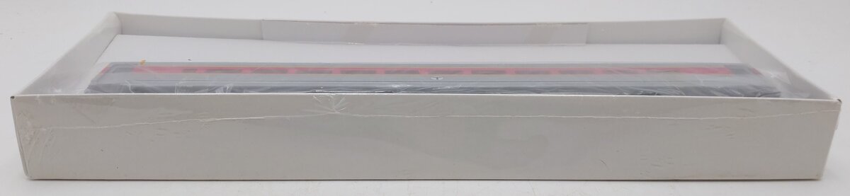 Walthers 932-6083 HO Scale MBTA 85' Horizon Commuter Cab MT/Box
