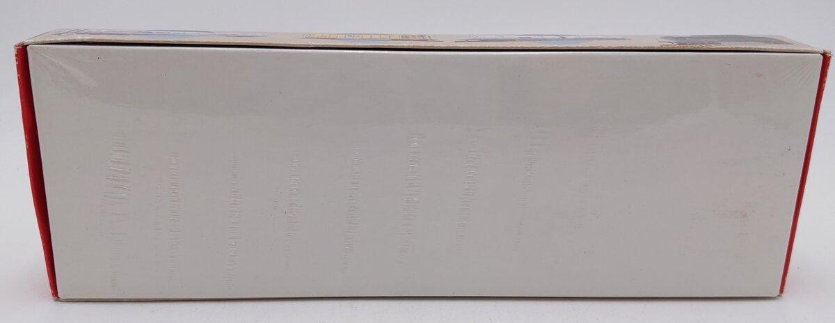 Walthers 932-6083 HO Scale MBTA 85' Horizon Commuter Cab MT/Box