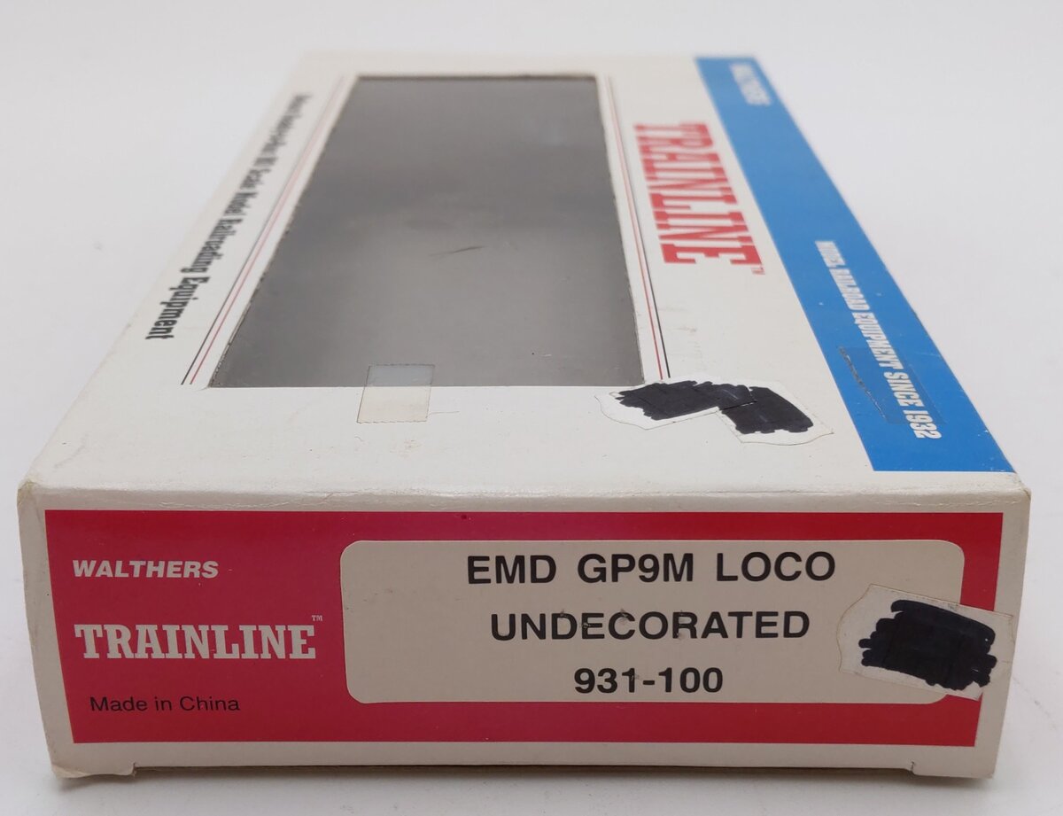 Walthers 931-100 HO Scale Undecorated EMD GP9M Diesel Locomotive EX/Box