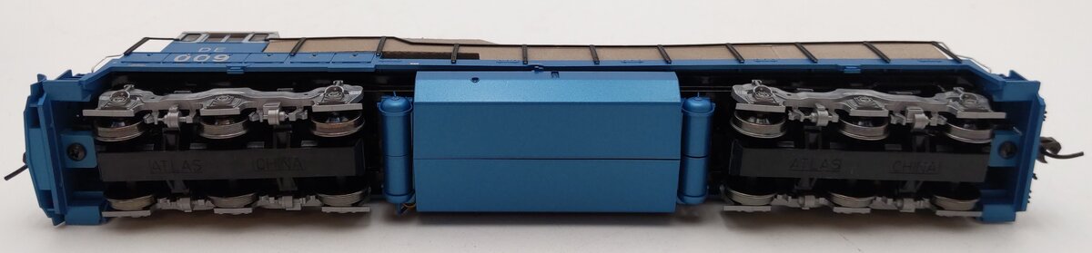 Atlas 7352 HO Scale Detroit Edison U30C Phase 3 Diesel Locomotive #009 LN/Box