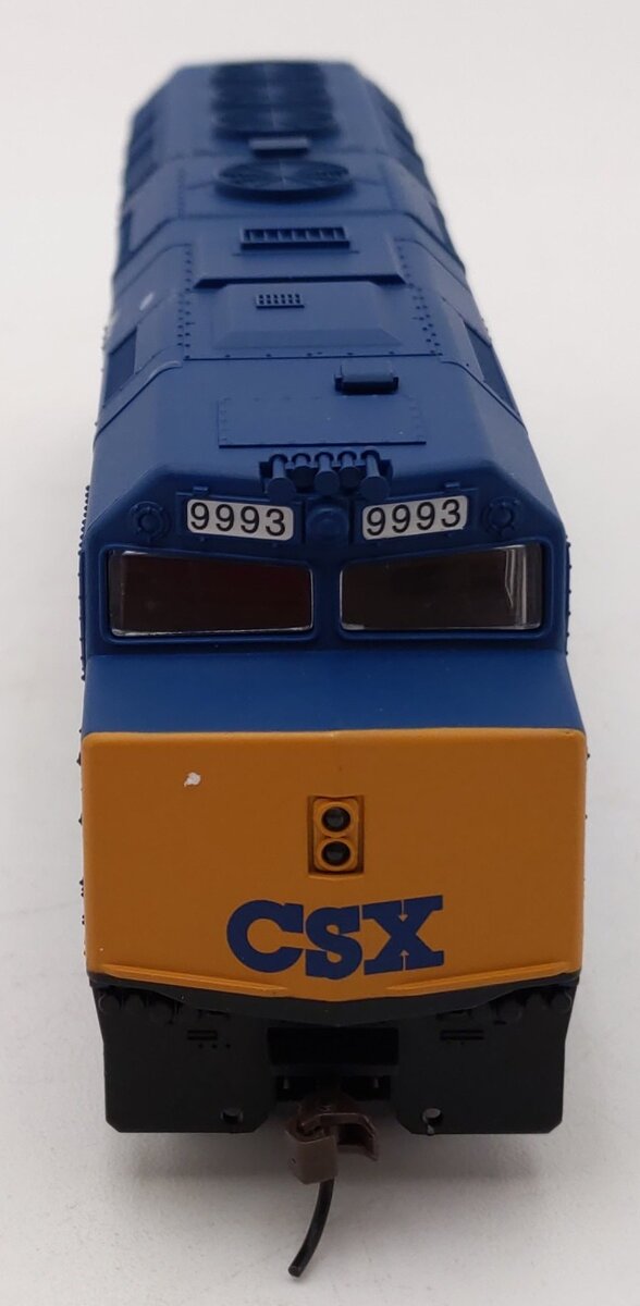 Walthers 931-334 HO Scale CSX EMD F40Ph Diesel Locomotive #9993 EX/Box