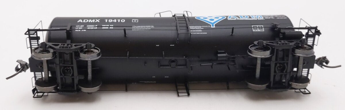 InterMountain 47803-19 HO Scale ADM 19.6K Gallon Tank Car #19410 EX/Box
