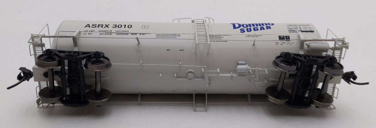 InterMountain 47807-15 HO Scale Domino Sugar 19.6K Gallon Tank Car #3010 EX/Box