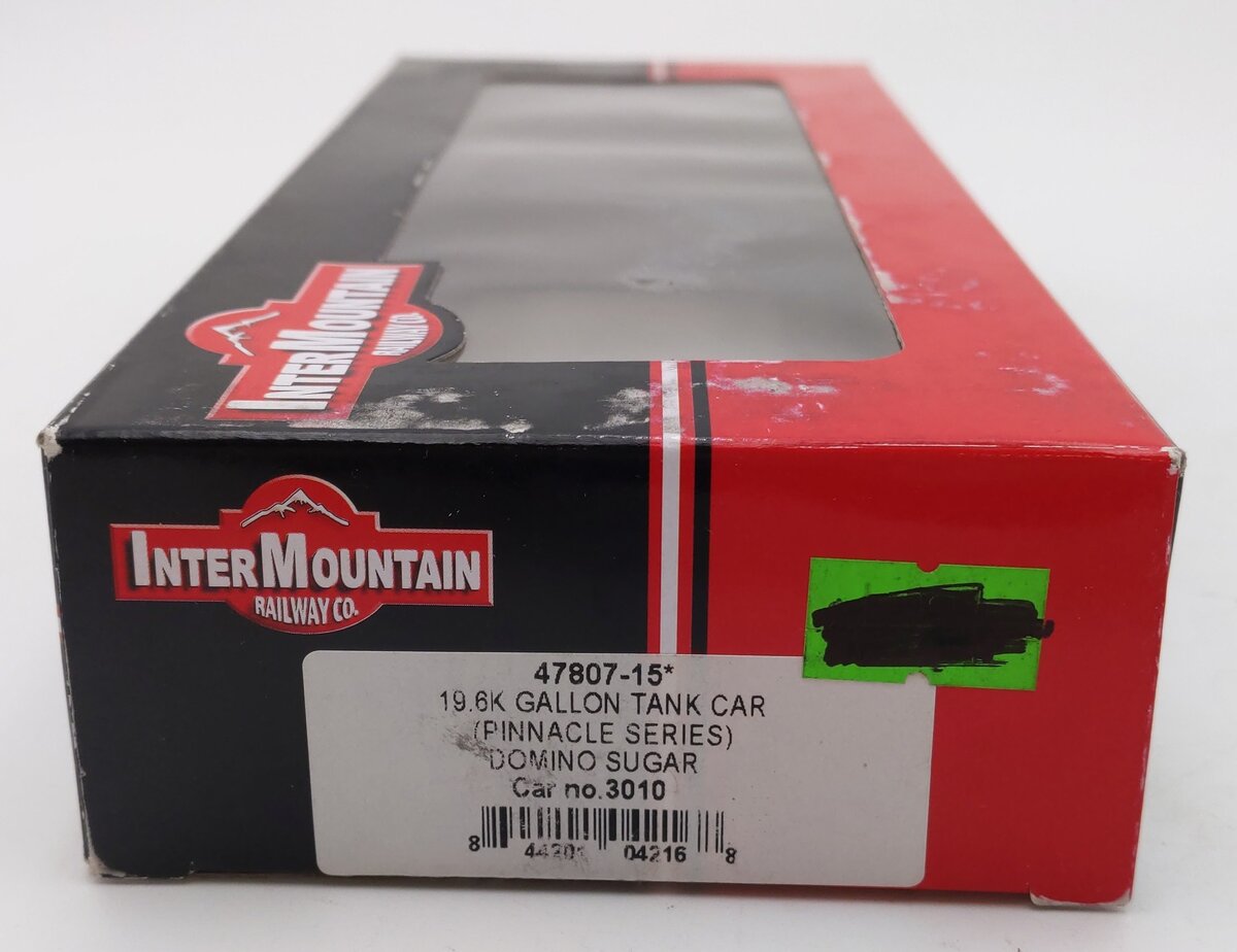 InterMountain 47807-15 HO Scale Domino Sugar 19.6K Gallon Tank Car #3010 EX/Box
