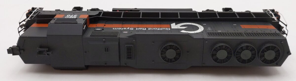 Atlas 8941 HO Scale Guilford Rail System GP-40 High-Nose Diesel Locomotive #370 EX/Box