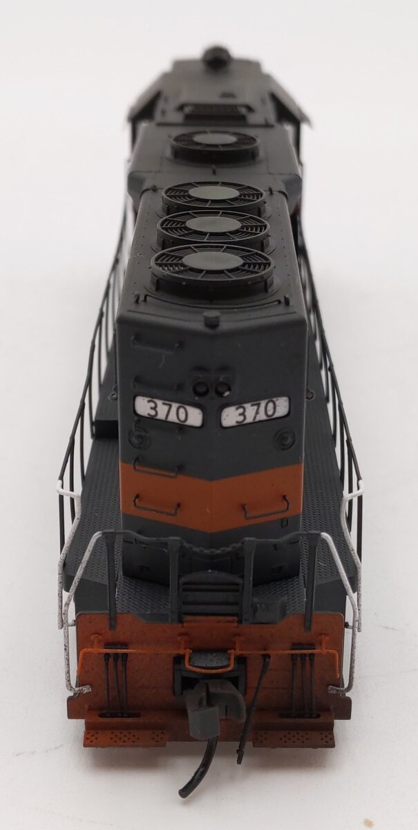 Atlas 8941 HO Scale Guilford Rail System GP-40 High-Nose Diesel Locomotive #370 EX/Box
