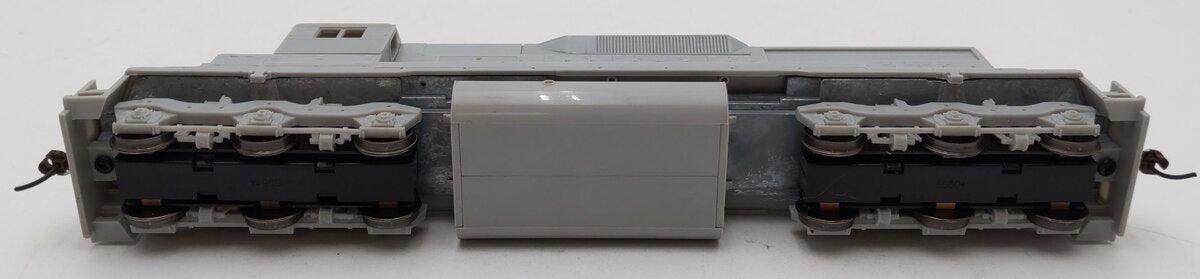 Athearn 93500 HO Scale Undecorated SD38 Diesel Locomotive EX/Box