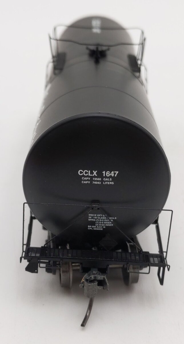 InterMountain 47806-18 HO Scale Corn Products 19.6K Gallon Tank Car #1647 EX/Box