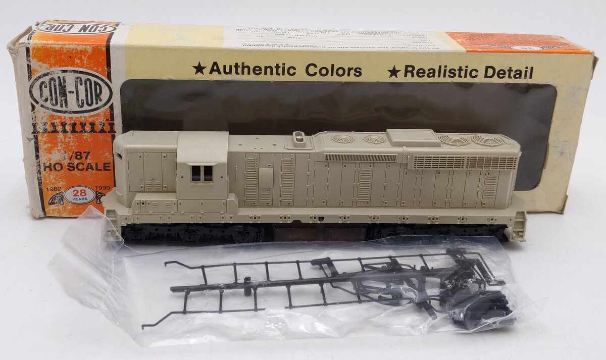 Con-Cor 0015-1050 HO Scale Undecorated EMD SD24 HH Powered Diesel Engine EX/Box