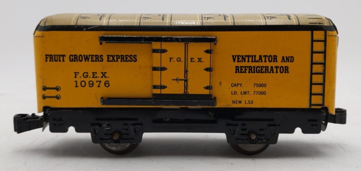 Marx 10976 Vintage O Fruit Growers Express Tin Litho Boxcar VG