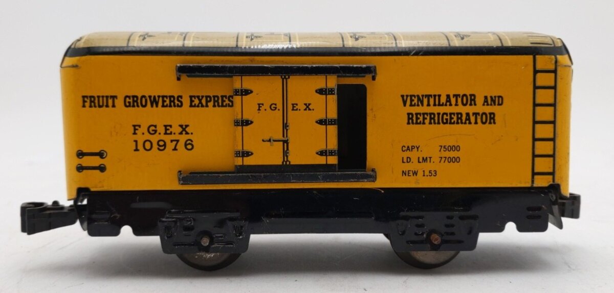 Marx 10976 Vintage O Fruit Growers Express Tin Litho Boxcar VG