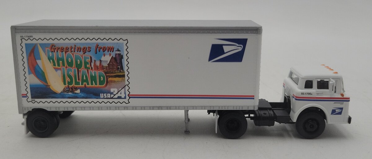 Athearn 93439 HO USPS Tractor & 28' Pup Trailer-Rhode Island EX