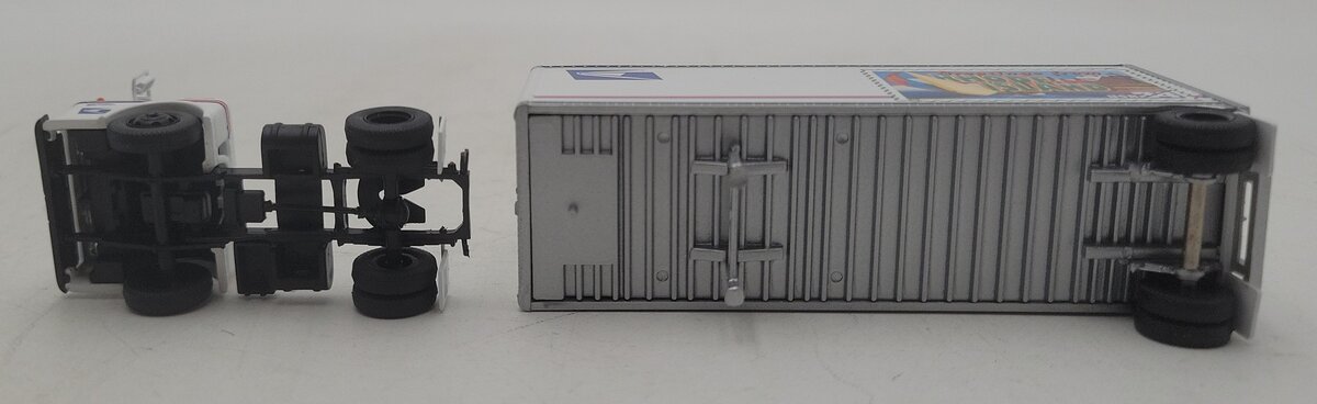 Athearn 93439 HO USPS Tractor & 28' Pup Trailer-Rhode Island EX