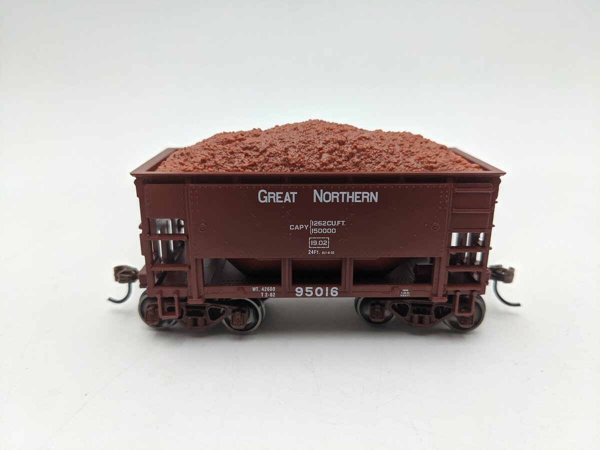 Roundhouse RND7208 HO Scale Great Northern 24' Ore Car #95016 LN/Box