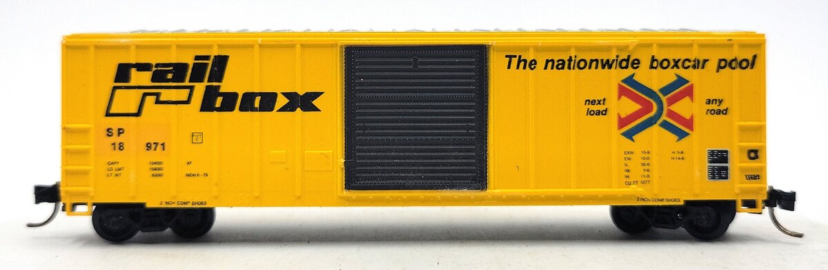 Roundhouse 8838 N Scale Southern Pacific Rail Box Boxcar #18971 LN/Box