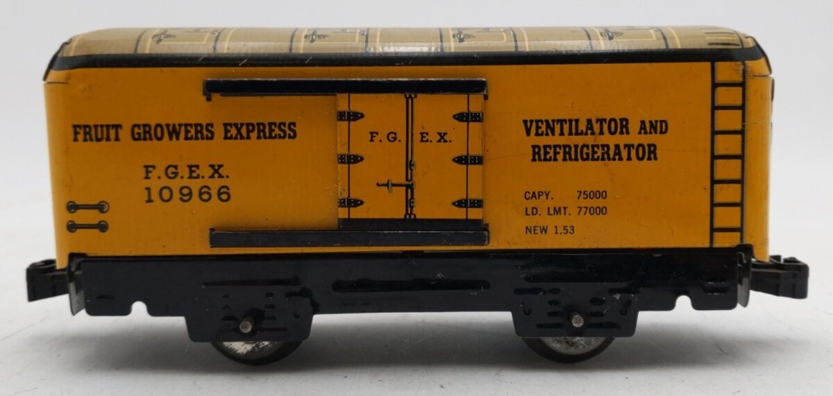 Marx 10966 Vintage O Fruit Growers Express Tin Litho Boxcar VG