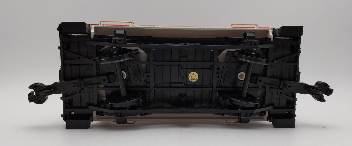 LGB 41653 G Scale Circus Caboose w/Plastic Wheels EX/Box