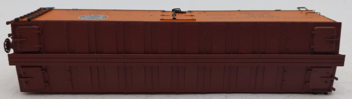 InterMountain 47401-24 HO Scale PFE R-30-18 Refrigerator Car #62371 VG/Box