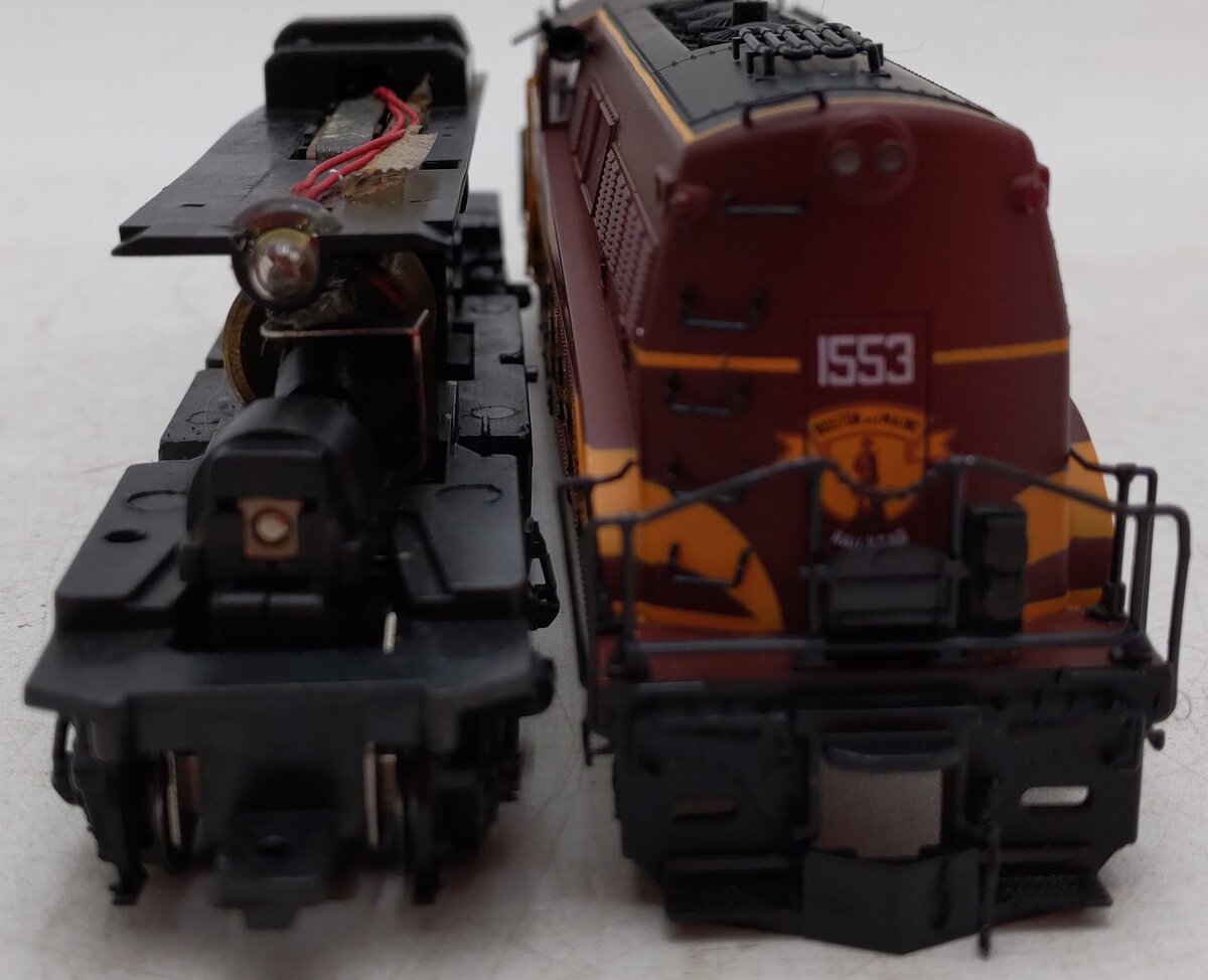 Proto 2000 8354 HO Boston And Maine Diesel Locomotive #1553 EX/Box