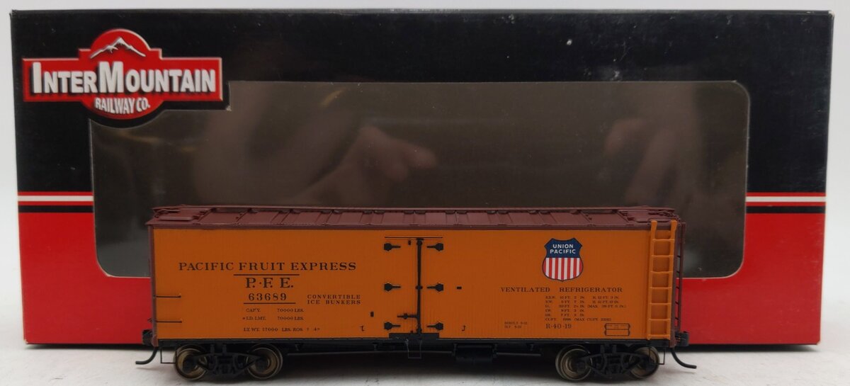 InterMountain 47410-02 HO Scale PFE R-40-19 Refrigerator Car #63689 EX/Box