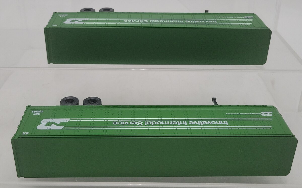 Athearn 5601 HO Scale Burlington Northern 45' Trailers (2) EX