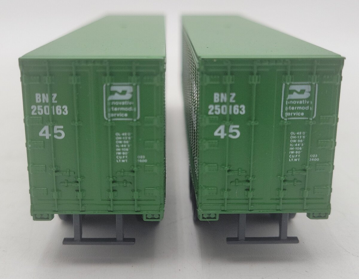 Athearn 5601 HO Scale Burlington Northern 45' Trailers (2) EX