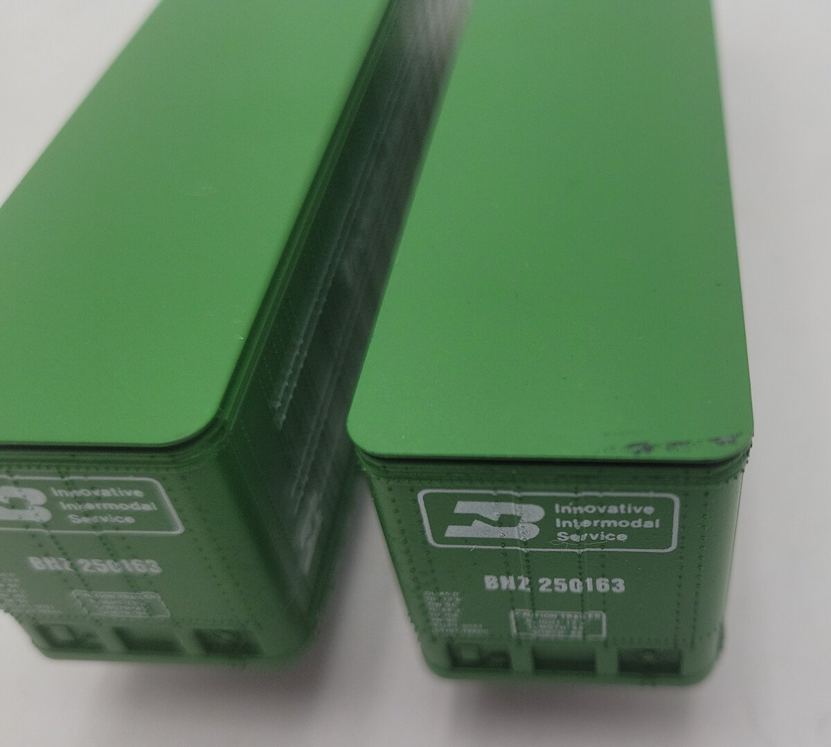 Athearn 5601 HO Scale Burlington Northern 45' Trailers (2) EX