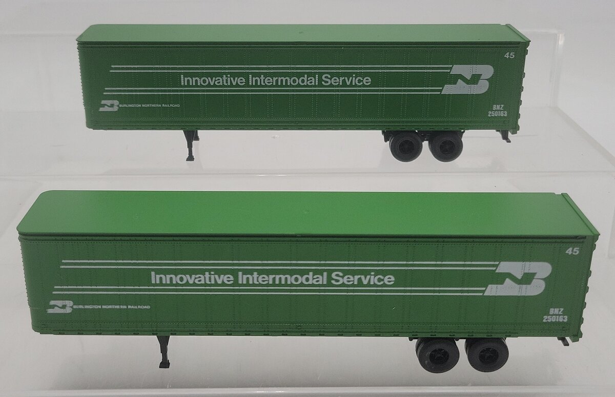 Athearn 5601 HO Scale Burlington Northern 45' Trailers (2) EX