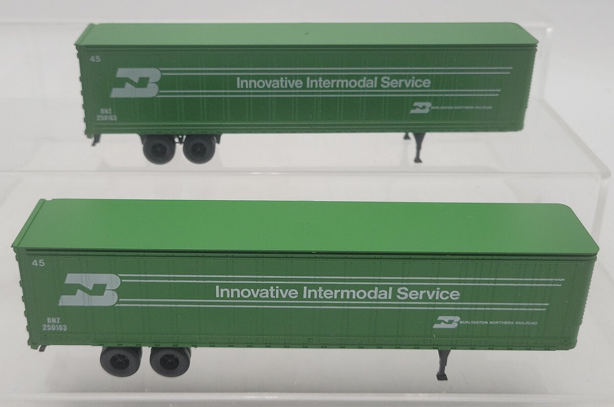 Athearn 5601 HO Scale Burlington Northern 45' Trailers (2) EX