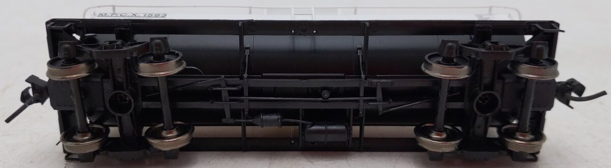 Proto 2000 920-31551 HO Scale Magnolia Petroleum Company Tank Car #1593 EX/Box