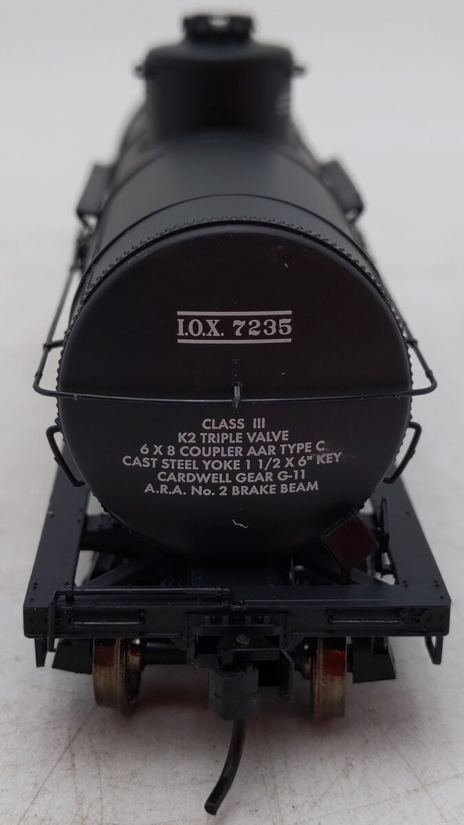 Proto 2000 101321 HO Imperial Oil 10K Gallon Type 21 Riveted Tank Car #7235 EX/Box