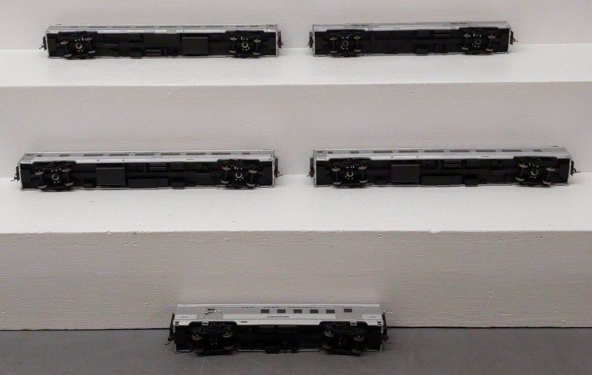 Assorted Walther's HO Scale New York Central Passenger Cars [5] EX