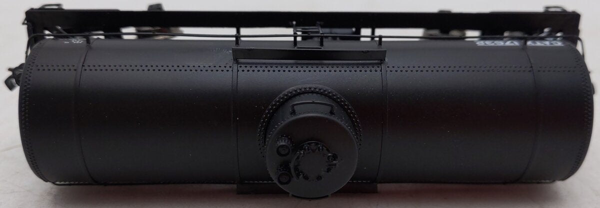 Proto 2000 23360 HO Scale GATX 10,000 Gallon Type 21 Riveted Tank Car #17632 EX/Box