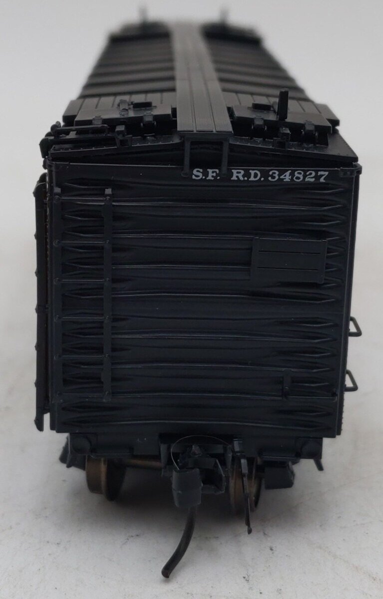 InterMountain 46112-03 HO Scale Santa Fe "El Capitan" Refrigerator Car #34827 EX/Box