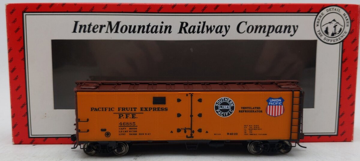 InterMountain 45501-81 HO PFE Steel Sided Ice Bunker 46885 EX/Box