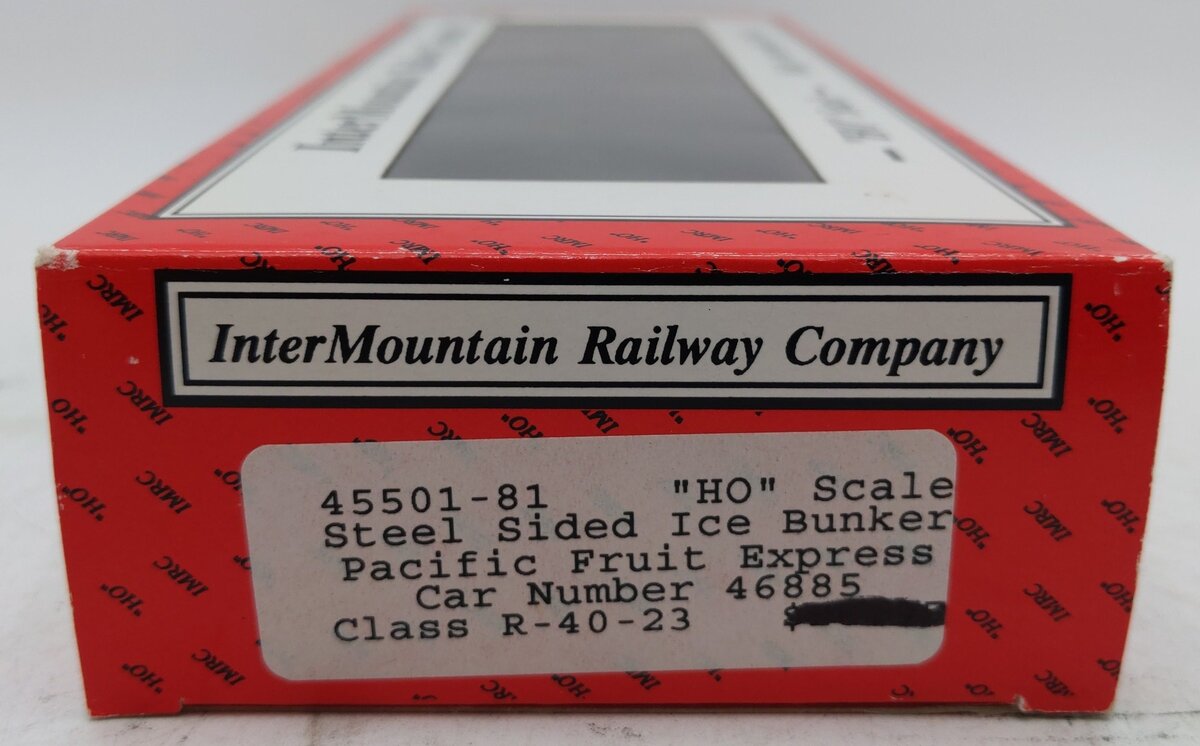 InterMountain 45501-81 HO PFE Steel Sided Ice Bunker 46885 EX/Box