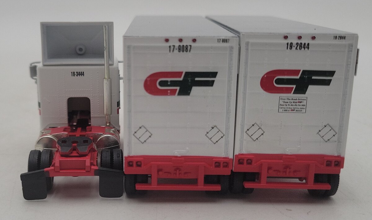 Athearn 91146 1:87 Canadian Freightways Freightliner w/2-28" Trailers EX