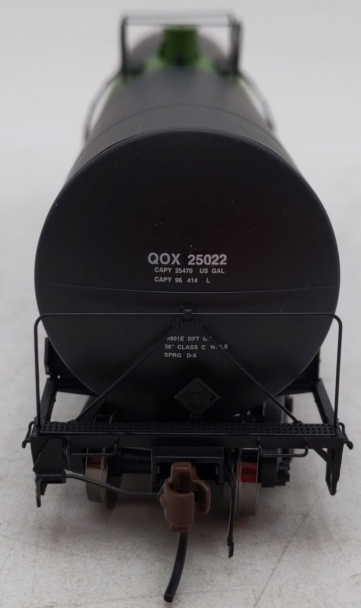 Atlas SSMRC-01 HO Scale Trinity 25500g Quincy Oil Tank Car #25022 EX/Box