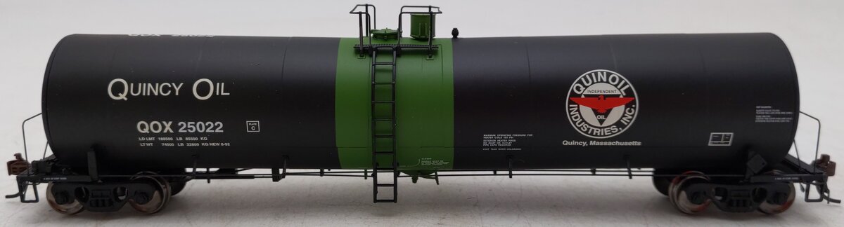 Atlas SSMRC-01 HO Scale Trinity 25500g Quincy Oil Tank Car #25022 EX/Box
