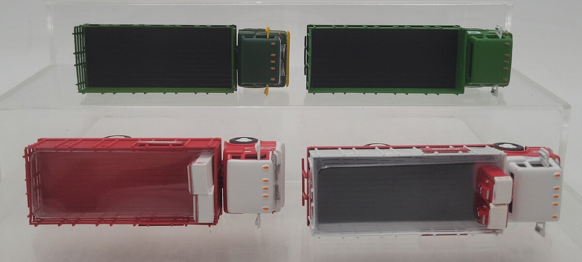 Athearn HO Scale Assorted Stake Trucks [4] EX