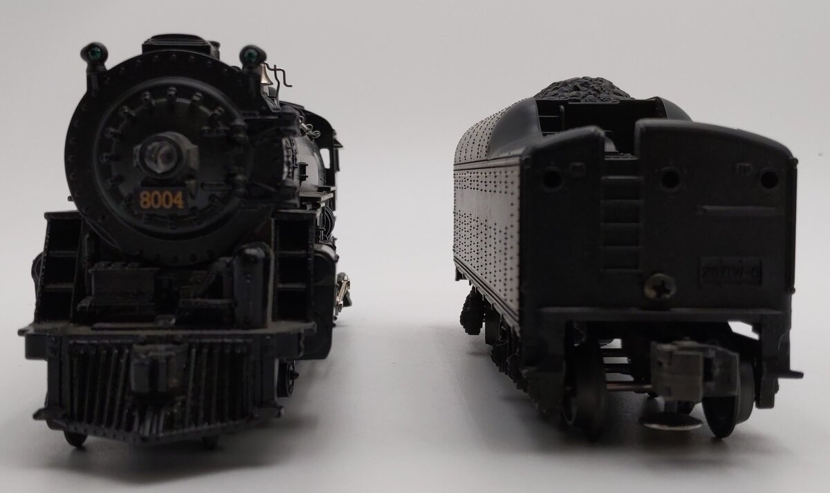 Lionel 6-18004 O Reading 4-6-2 Steam Locomotive & Tender #8004 VG/Box