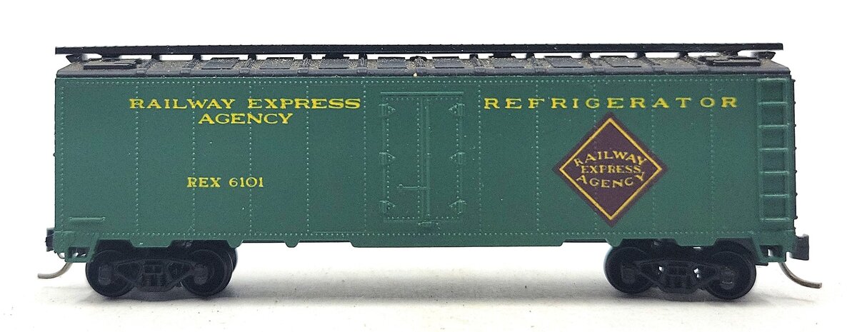 Atlas 2393 N Scale Railway Express Agency 40' Refrigerator Car #6101 LN