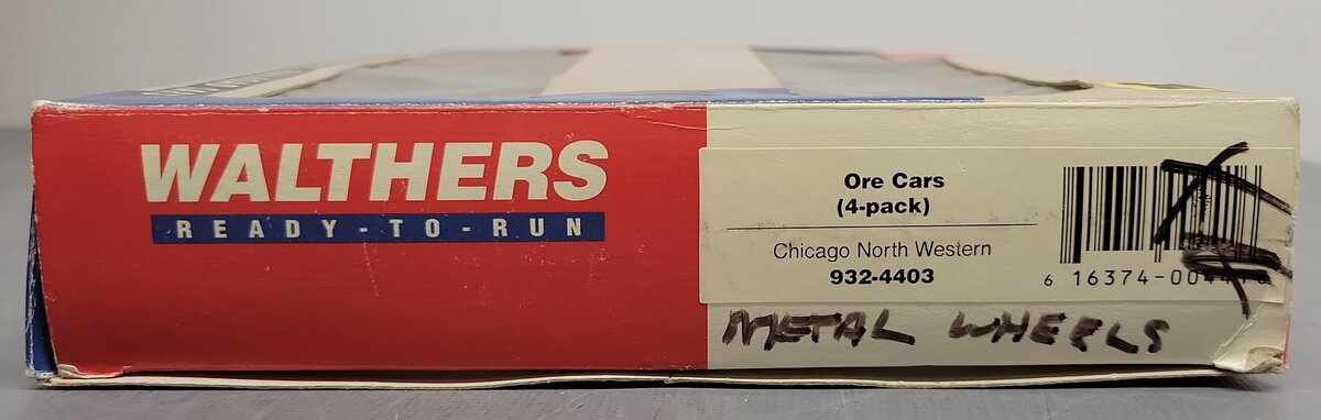 Walthers 932-4403 HO Scale Chicago & North Western Ore Cars (4-Pack) EX/Box