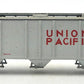 Atlas 3720 N Scale Union Pacific 3-Bay Covered Hopper #19711 EX