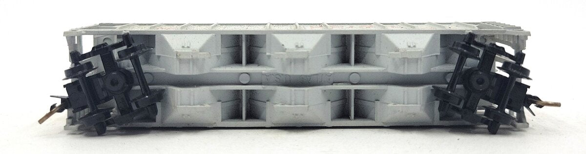 Atlas 3720 N Scale Union Pacific 3-Bay Covered Hopper #19711 EX