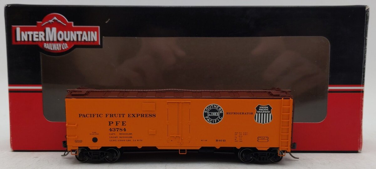 InterMountain 46703-47 HO Scale Refrigerator Car Pacific Fruit Express #43784 EX/Box